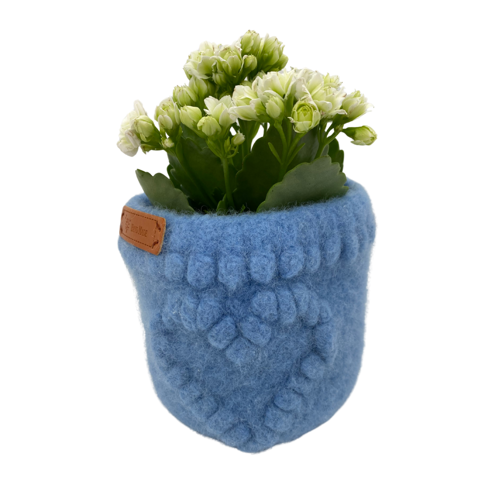 Tova potteskjuler med siselert hjerte