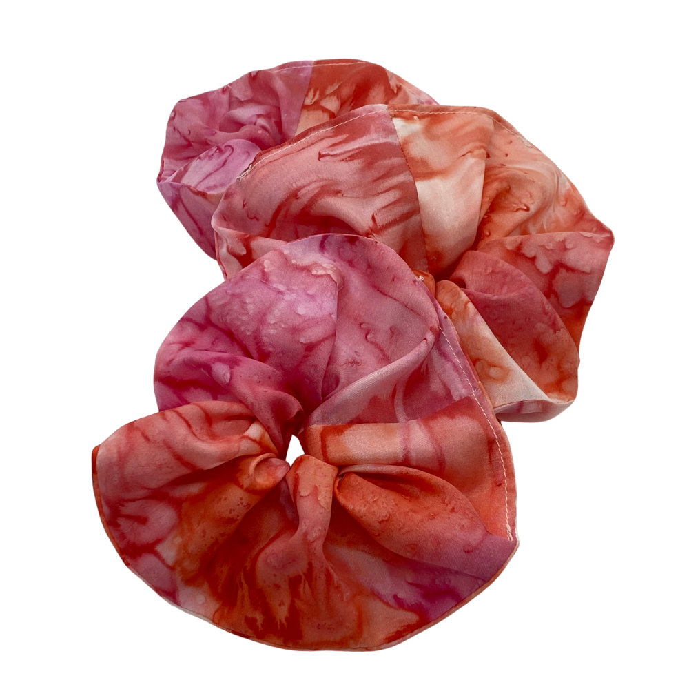 Scrunchie av håndmalt silke