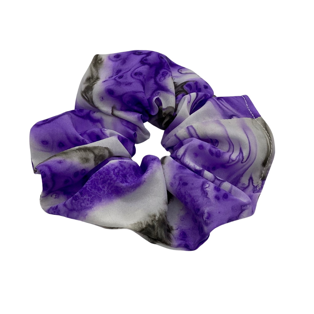 Scrunchie av håndmalt silke
