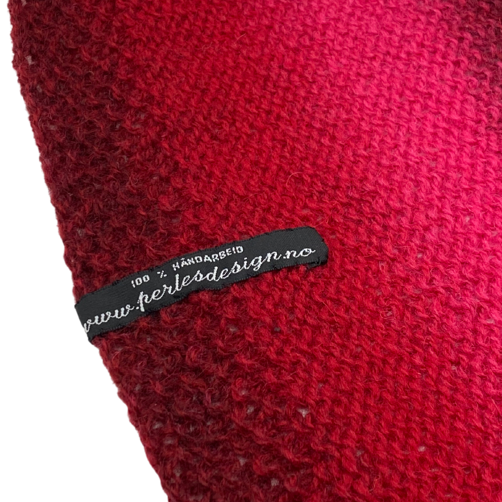 Varmende og fargerik halsvarmer i ull til dame