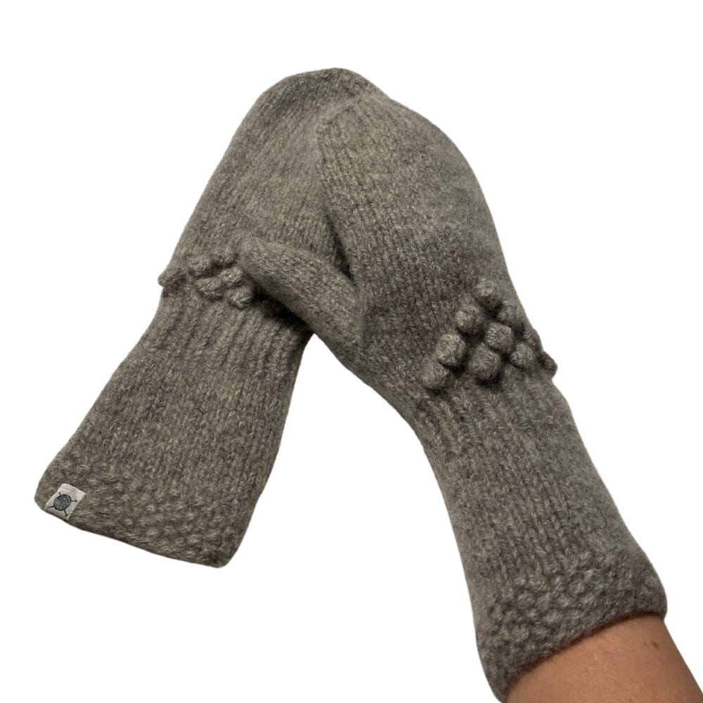 Strikkeoppskrift votter Snølykt