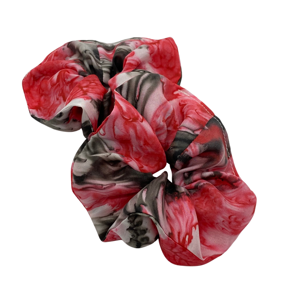 Scrunchie av håndmalt silke