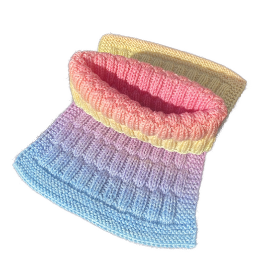 Sprettert babyhals strikkeoppskrift