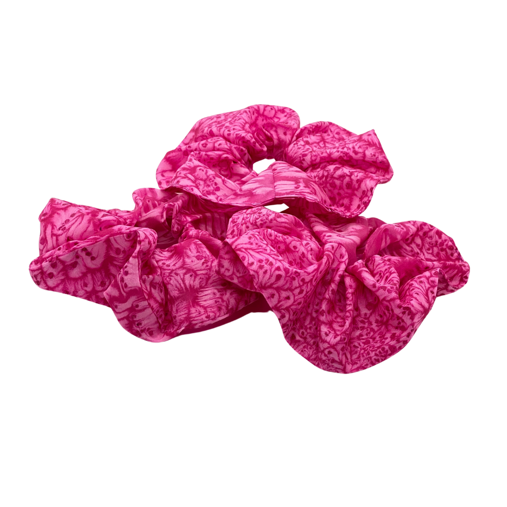 Scrunchie av håndmalt silke